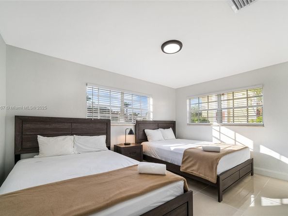 4421 NW 9th St, Miami FL 33126