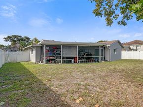 9607 NW 81st St, Tamarac FL 33321