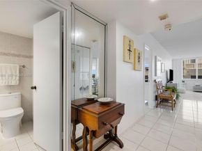 5401 Collins Ave 611, Miami Beach FL 33140