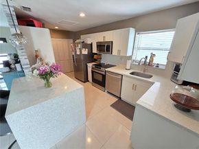 19631 NW 45th Ave, Miami Gardens FL 33055
