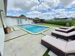 19631 NW 45th Ave, Miami Gardens FL 33055