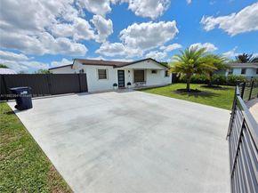 19631 NW 45th Ave, Miami Gardens FL 33055