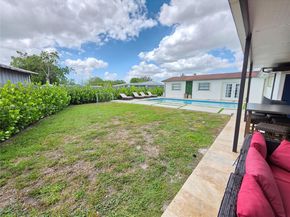 19631 NW 45th Ave, Miami Gardens FL 33055