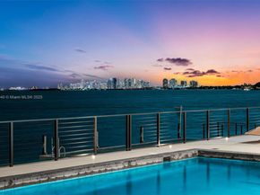 11400 N Bayshore Dr, North Miami FL 33181