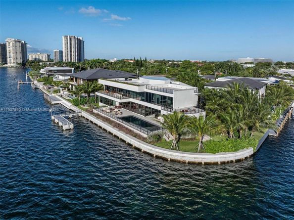 11400 N Bayshore Dr, North Miami FL 33181