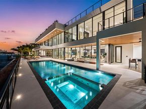 11400 N Bayshore Dr, North Miami FL 33181