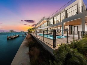 11400 N Bayshore Dr, North Miami FL 33181