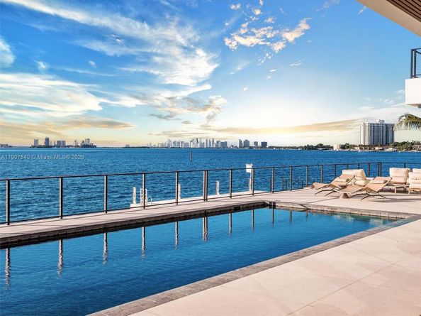 11400 N Bayshore Dr, North Miami FL 33181