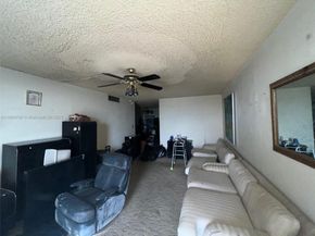 1470 NE 125th Ter 810, North Miami FL 33161