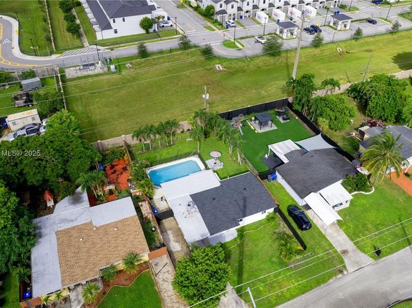 3036 N 58th Ave, Hollywood FL 33021