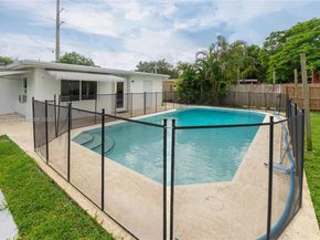 3036 N 58th Ave, Hollywood FL 33021