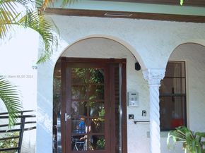 934 Michigan Ave 105, Miami Beach FL 33139