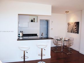 934 Michigan Ave 105, Miami Beach FL 33139