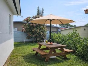 75 SW 32nd Ct Rd, Miami FL 33135