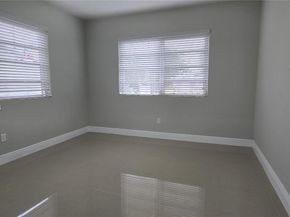 75 SW 32nd Ct Rd, Miami FL 33135