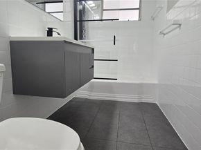 75 SW 32nd Ct Rd, Miami FL 33135