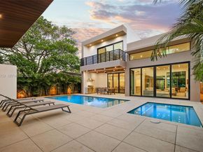 290 NW 48th St, Miami FL 33127