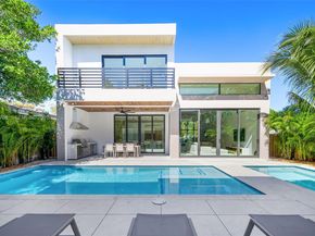 290 NW 48th St, Miami FL 33127