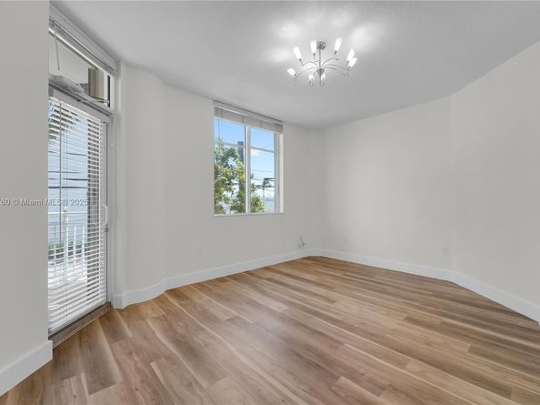 1 Century Ln 202, Miami Beach FL 33139