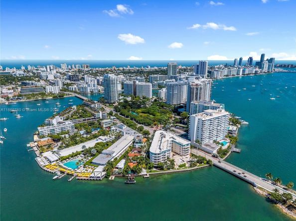 1 Century Ln 202, Miami Beach FL 33139