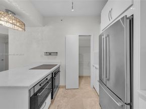 1 Century Ln 202, Miami Beach FL 33139