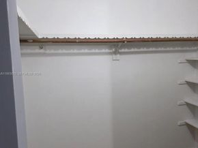 2061 NW 47th Ter 111, Lauderhill FL 33313