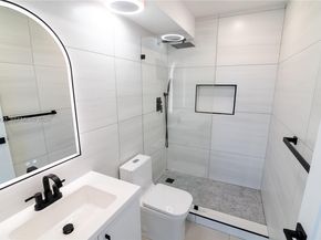 825 Brickell Bay Dr 1448, Miami FL 33131