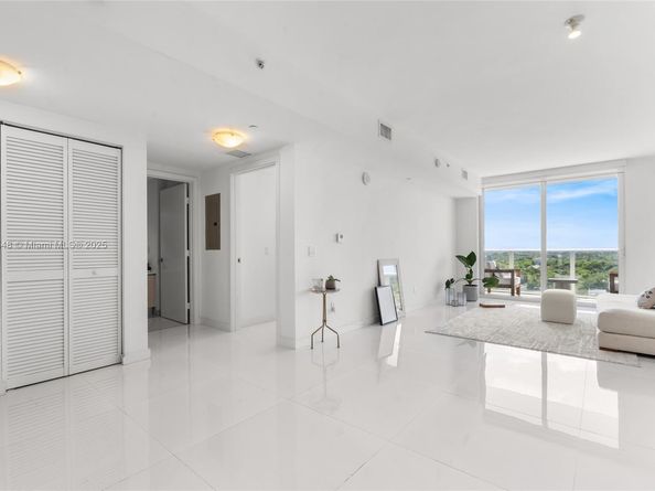 4250 Biscayne Blvd 1112, Miami FL 33137