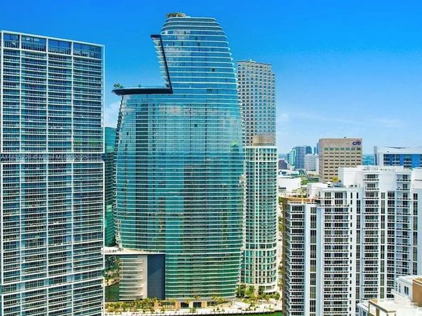 300 Biscayne Boulevard Way #2804 2804, Miami FL 33131