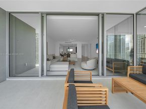 300 Biscayne Boulevard Way #2804 2804, Miami FL 33131