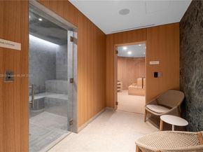 300 Biscayne Boulevard Way #2804 2804, Miami FL 33131