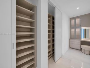 300 Biscayne Boulevard Way #2804 2804, Miami FL 33131