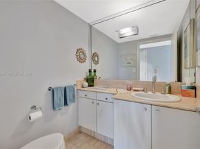 7000 Island Blvd 1701, Aventura FL 33160