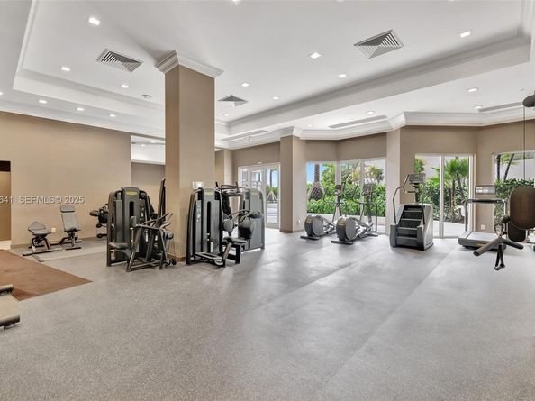 7000 Island Blvd 1701, Aventura FL 33160