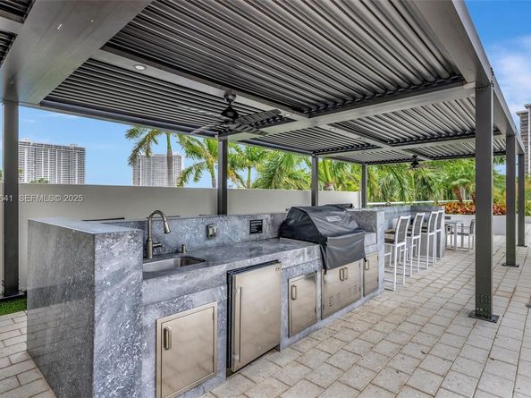 7000 Island Blvd 1701, Aventura FL 33160