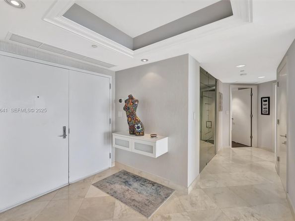 7000 Island Blvd 1701, Aventura FL 33160