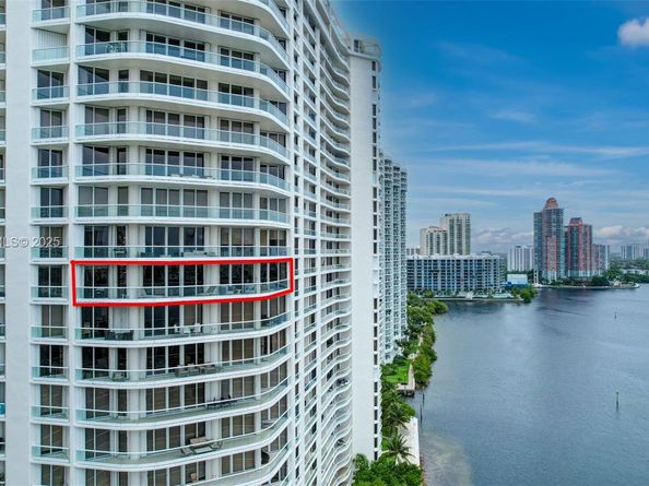 7000 Island Blvd 1701, Aventura FL 33160