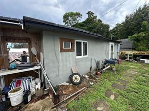 1499 SW 28th Way, Fort Lauderdale FL 33312