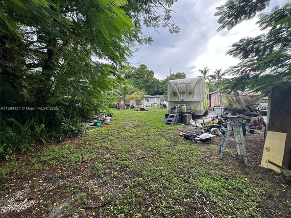 1499 SW 28th Way, Fort Lauderdale FL 33312
