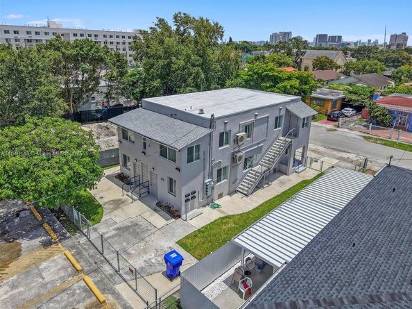 600 NW 25th Ct, Miami FL 33125