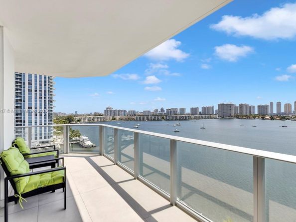 17111 Biscayne Blvd 909, North Miami Beach FL 33160