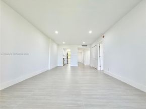 3361 NW 47th Ter 329, Lauderdale Lakes FL 33319