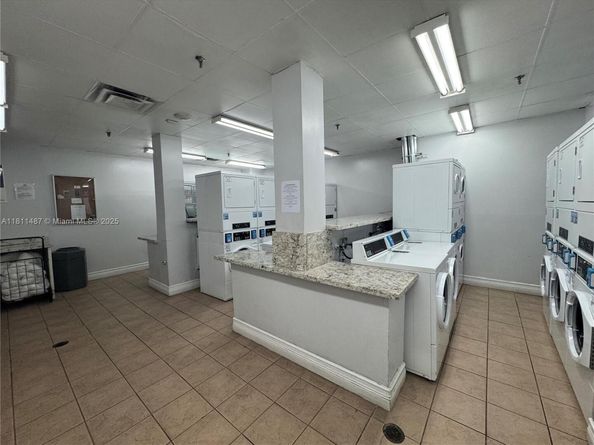 850 N Miami Ave W1903, Miami FL 33136