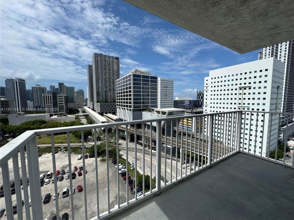 850 N Miami Ave W1903, Miami FL 33136