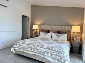 2406 Marathon Ln, Fort Lauderdale FL 33312