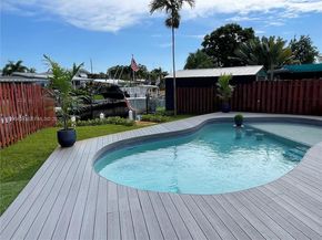 2406 Marathon Ln, Fort Lauderdale FL 33312