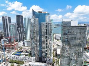 851 NE 1st Ave 2912, Miami FL 33132