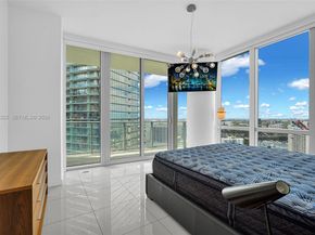 851 NE 1st Ave 2912, Miami FL 33132