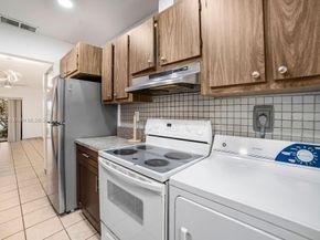 5229 SW 139th Ct, Miami FL 33175