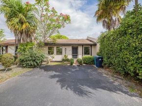 5229 SW 139th Ct, Miami FL 33175